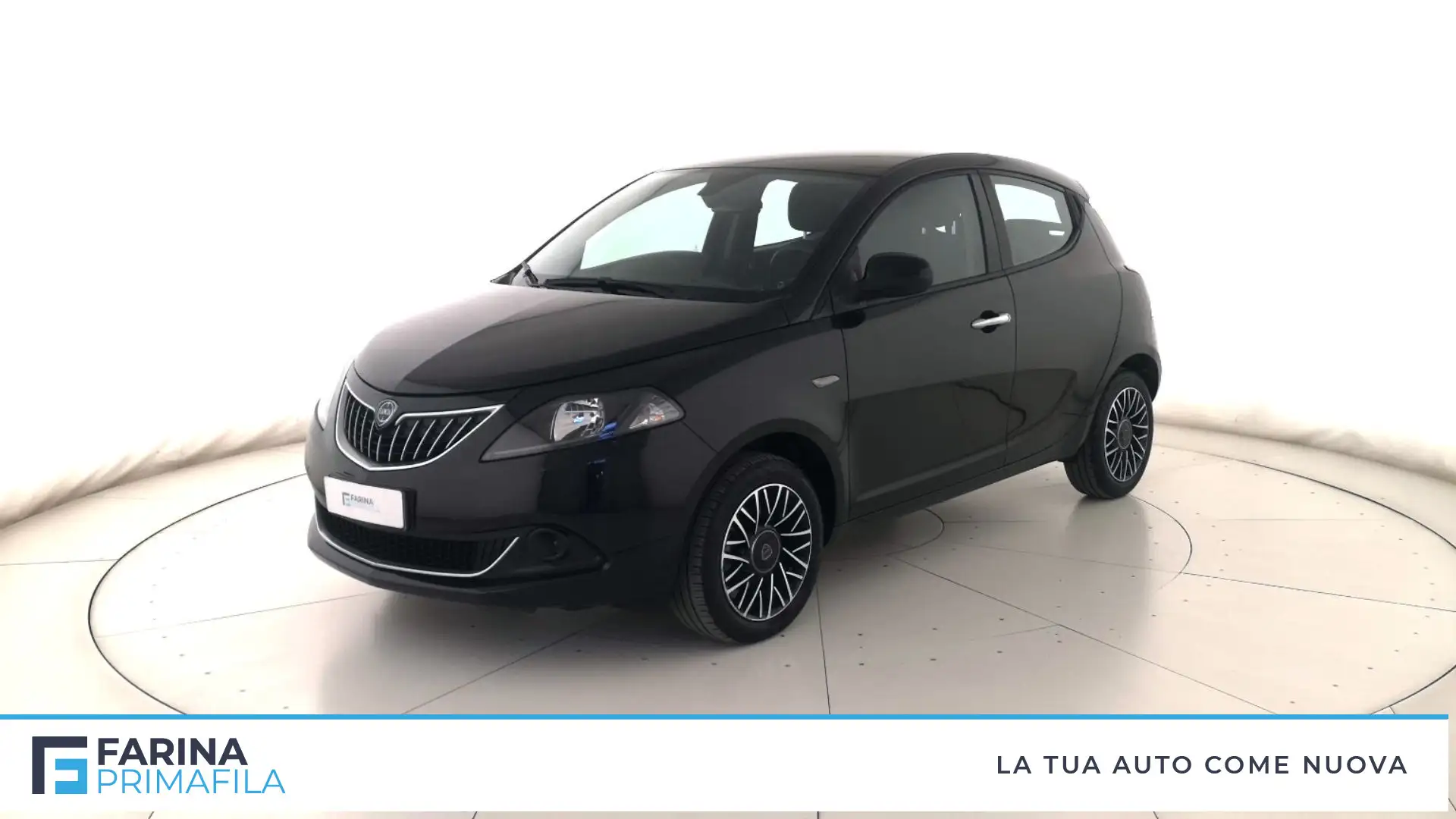 Lancia Ypsilon 1.0 FireFly Hybrid Platino Nero - 1