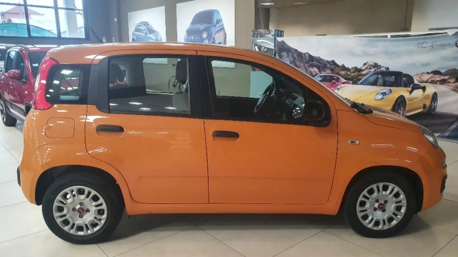 Fiat New Panda 1.0 FireFly Hybrid Arancione - 1