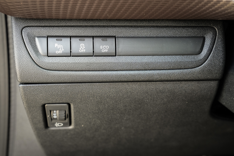 Peugeot 2008 1.2 Allure Automaat | 1e Eig. | Panoramadak | ECC — photo 29