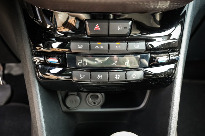 Peugeot 2008 1.2 Allure Automaat | 1e Eig. | Panoramadak | ECC — photo 26