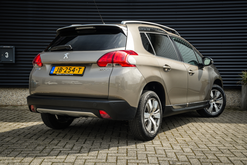 Peugeot 2008 1.2 Allure Automaat | 1e Eig. | Panoramadak | ECC — photo 2