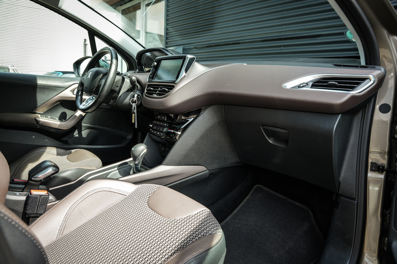 Peugeot 2008 1.2 Allure Automaat | 1e Eig. | Panoramadak | ECC — photo 14