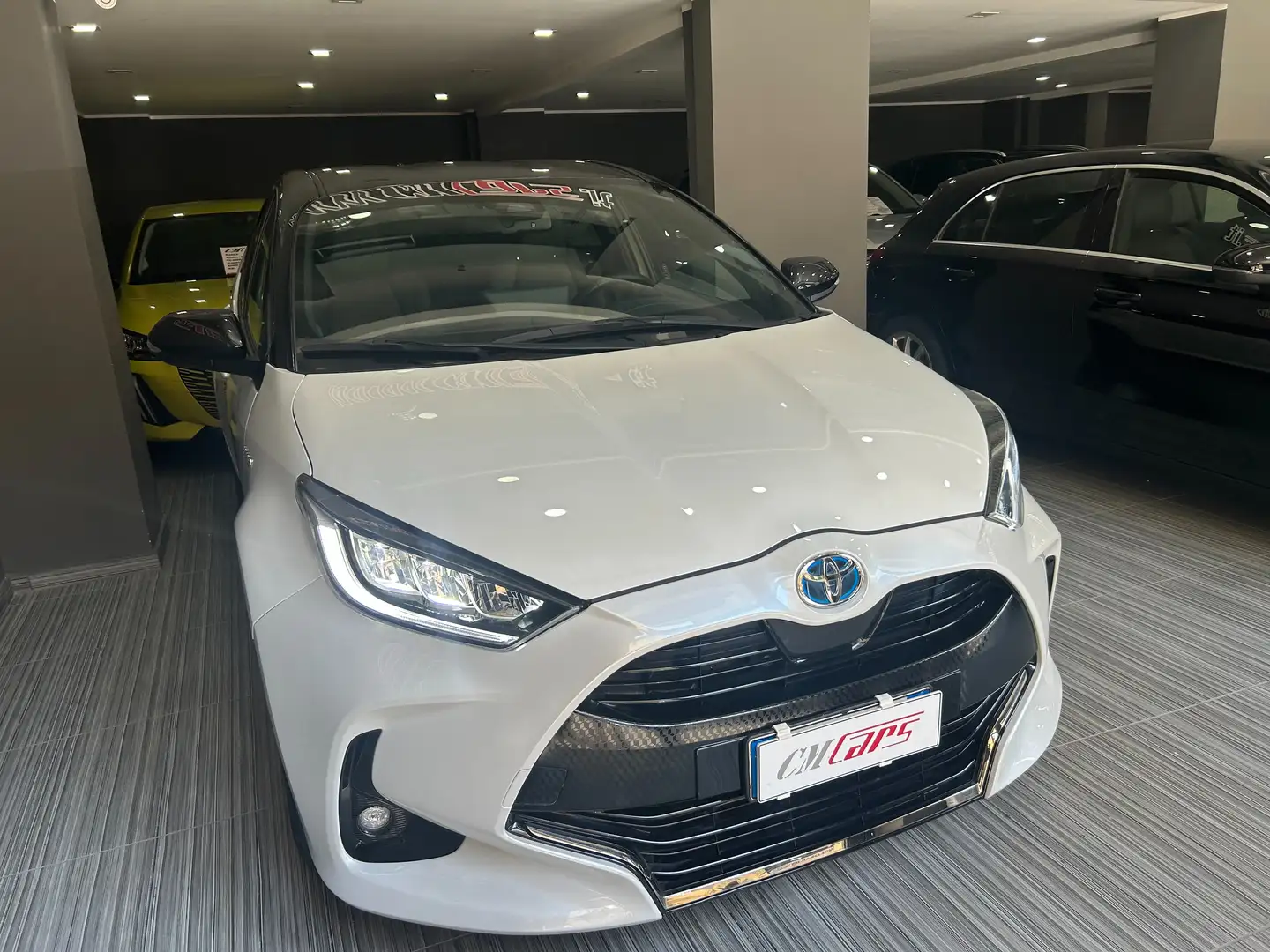 Toyota Yaris 1.5 Hybrid 116cv Style ITALIANA Bicolore FULL Bianco - 2