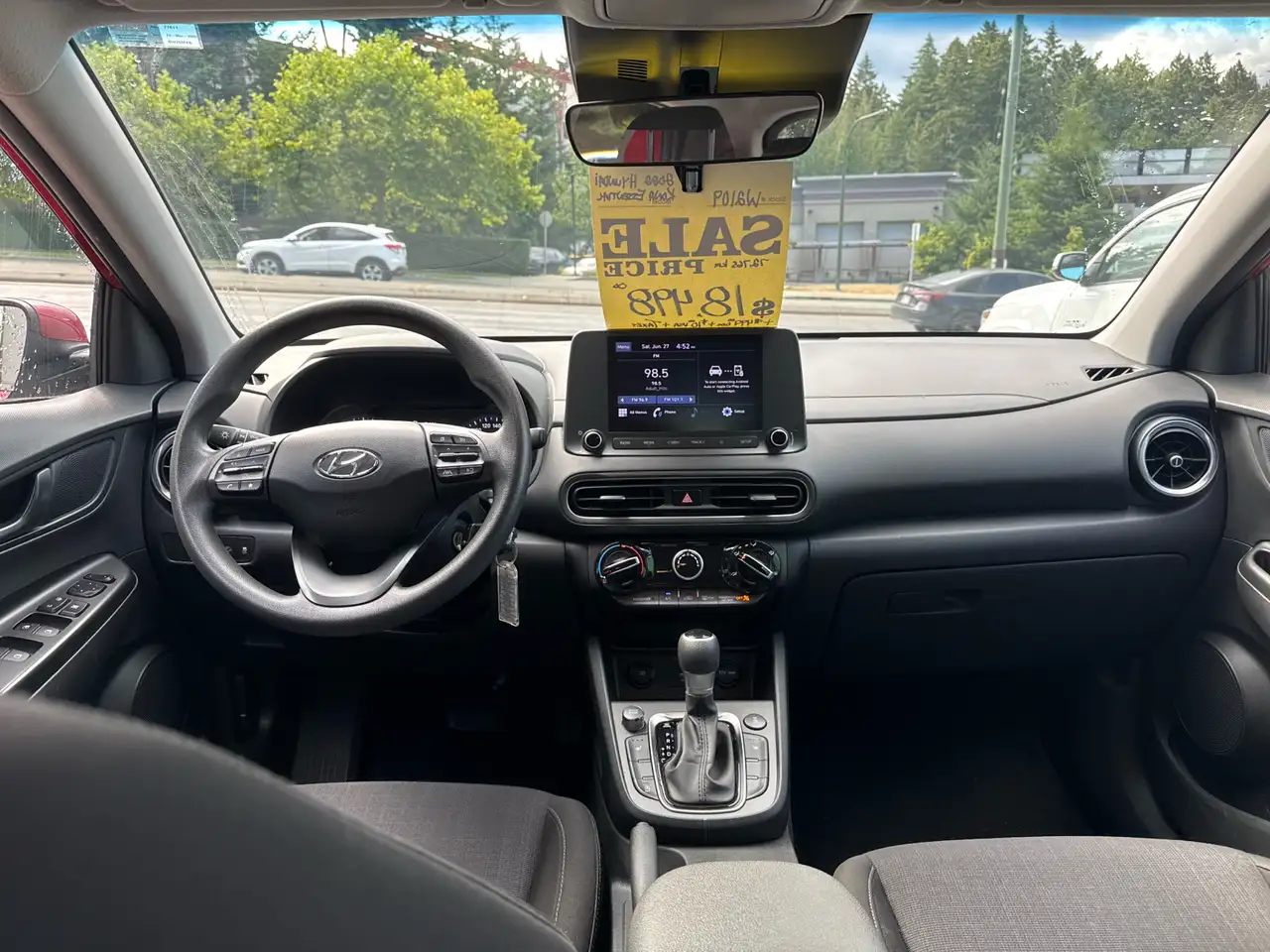 Hyundai KONA снимка Hyundai KONA