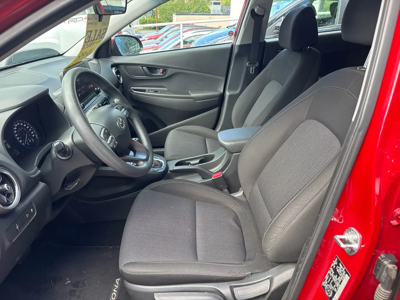 Hyundai KONA снимка Hyundai KONA