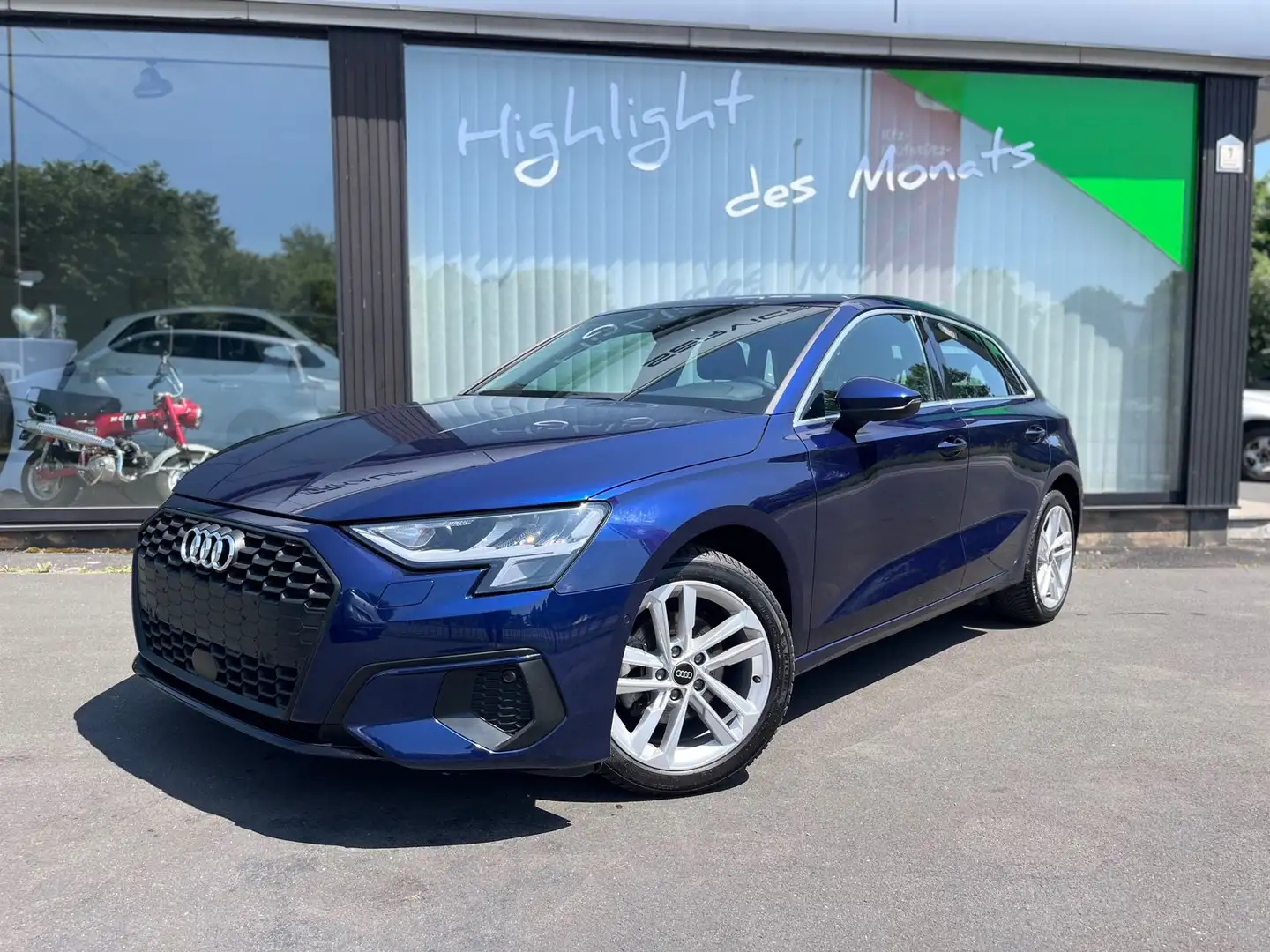 Audi A3 Sportback 35 TFSI 150PS Navi ACC TOP! Bleu - 1
