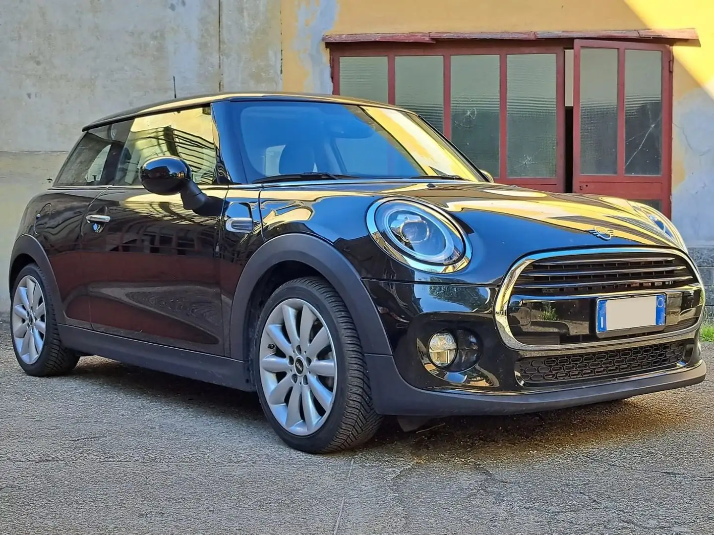 MINI Cooper 3P 1.5 HYPE AUTOMATICA * NAVI * * FULL LED * Nero - 1