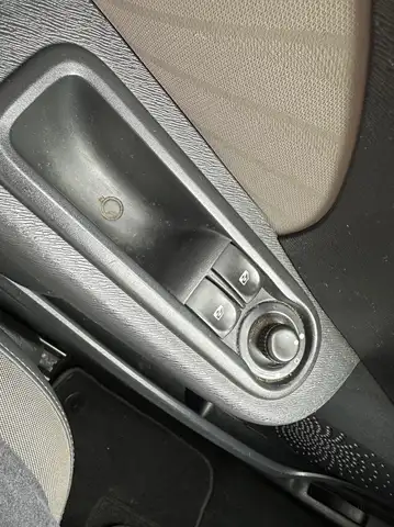 Renault Twingo view 15