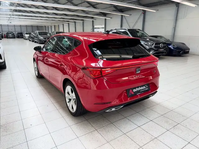 Seat Leon view 4