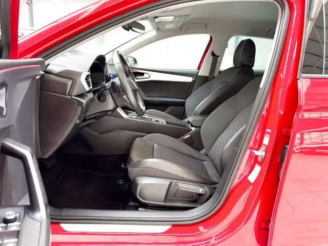 Seat Leon view 8