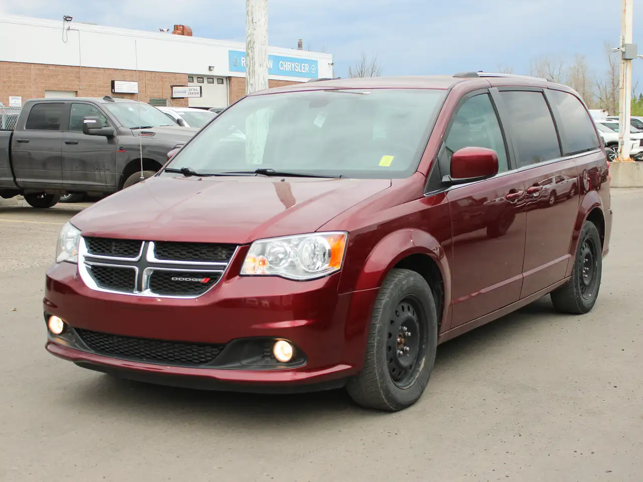 Dodge Grand Caravan снимка Dodge Grand Caravan