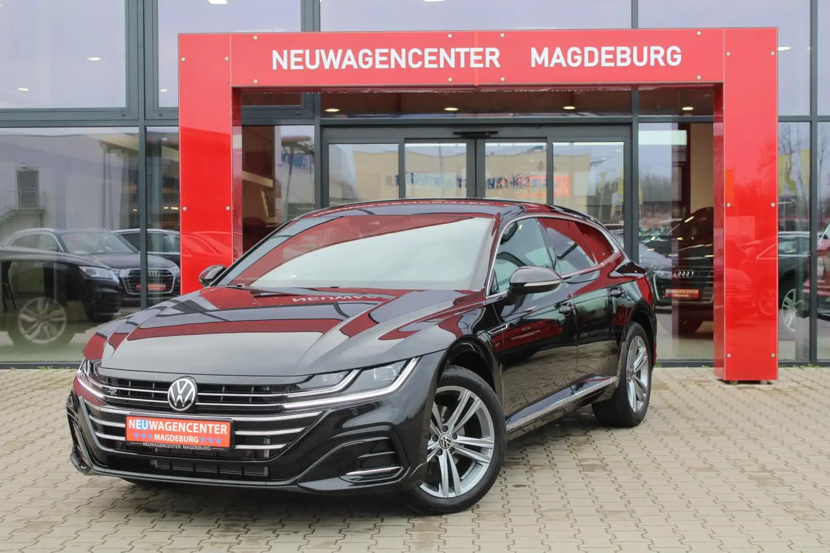 Volkswagen Arteon Shooting Brake 2.0TDI DSG R-Line *VC*LED*AHK Fekete - 1