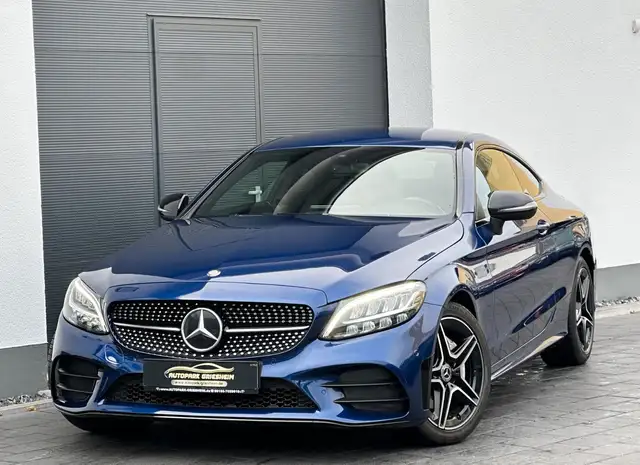 Mercedes-Benz C 180 Coupe*AMG*DIGITAL TACHO*TEMPOMAT*KAMERA