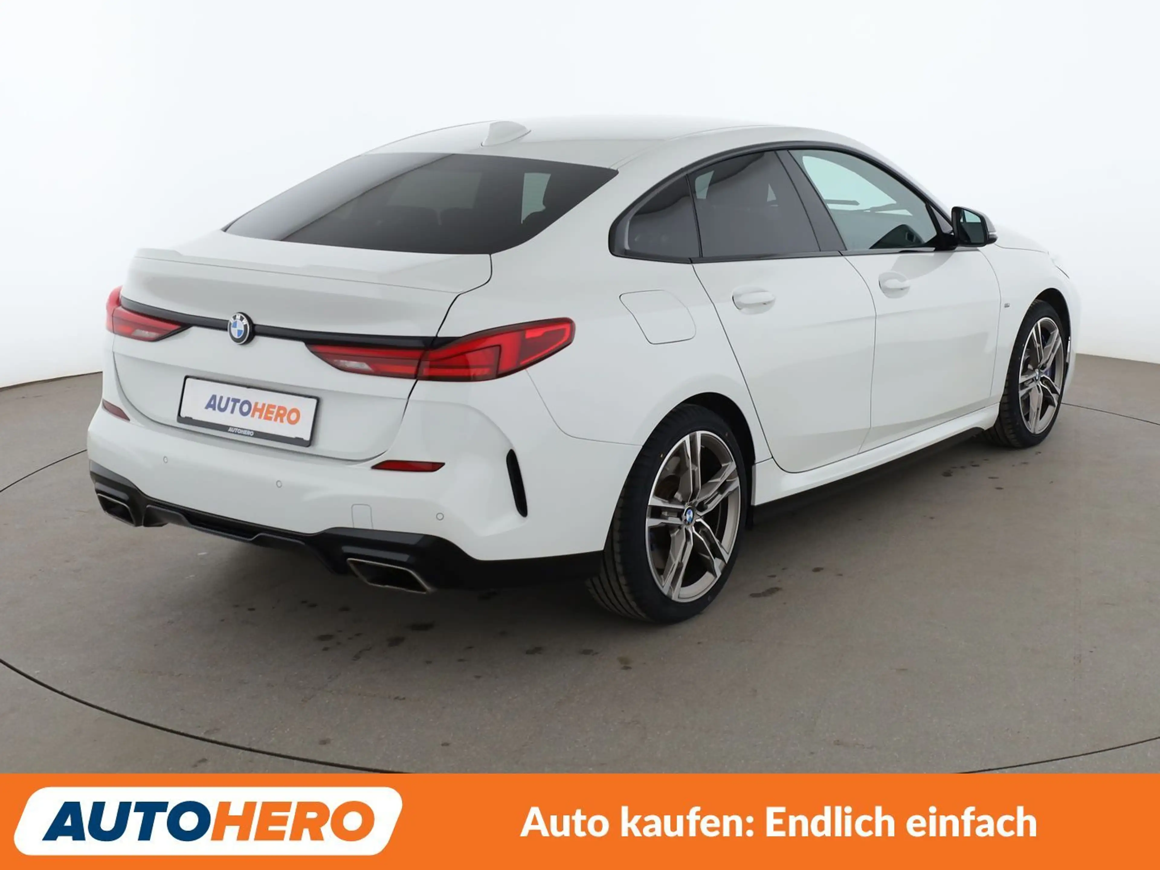 BMW 235 M235i Gran Coupe xDrive Aut.*NAVI*LED*TEMPO*PDC* — photo 6