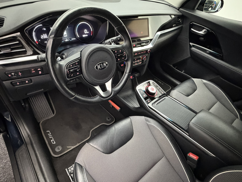 Kia e-Niro DynamicPlusLine 64 kWh SOH 97% | Trekhaak | Schuif — photo 14