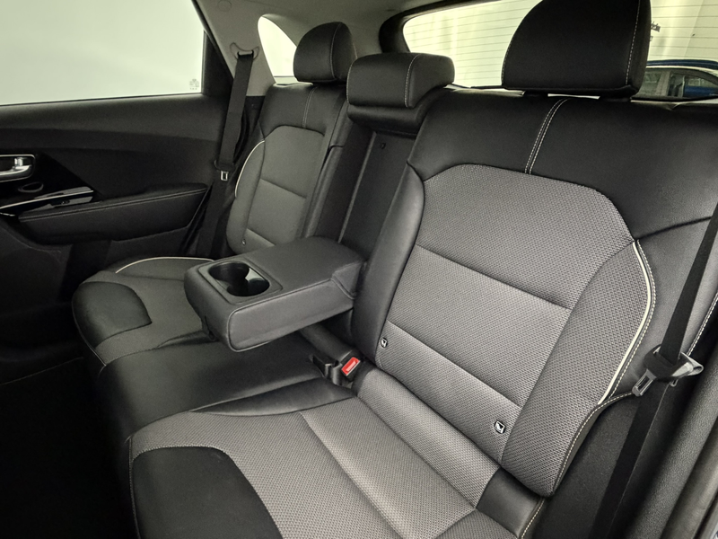 Kia e-Niro DynamicPlusLine 64 kWh SOH 97% | Trekhaak | Schuif — photo 25