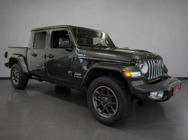 Jeep Gladiator Overland 4WD