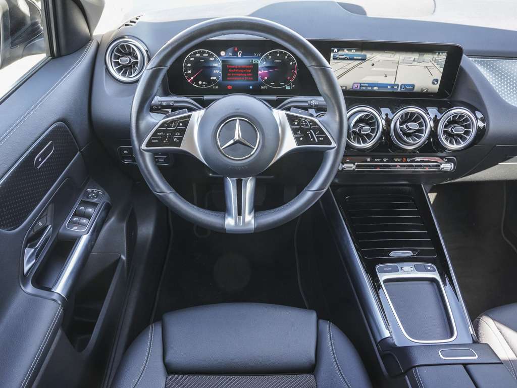 Mercedes-Benz GLA 180