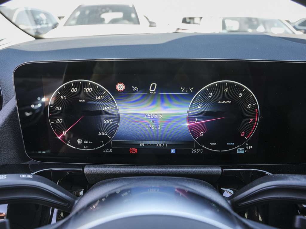 Mercedes-Benz GLA 180