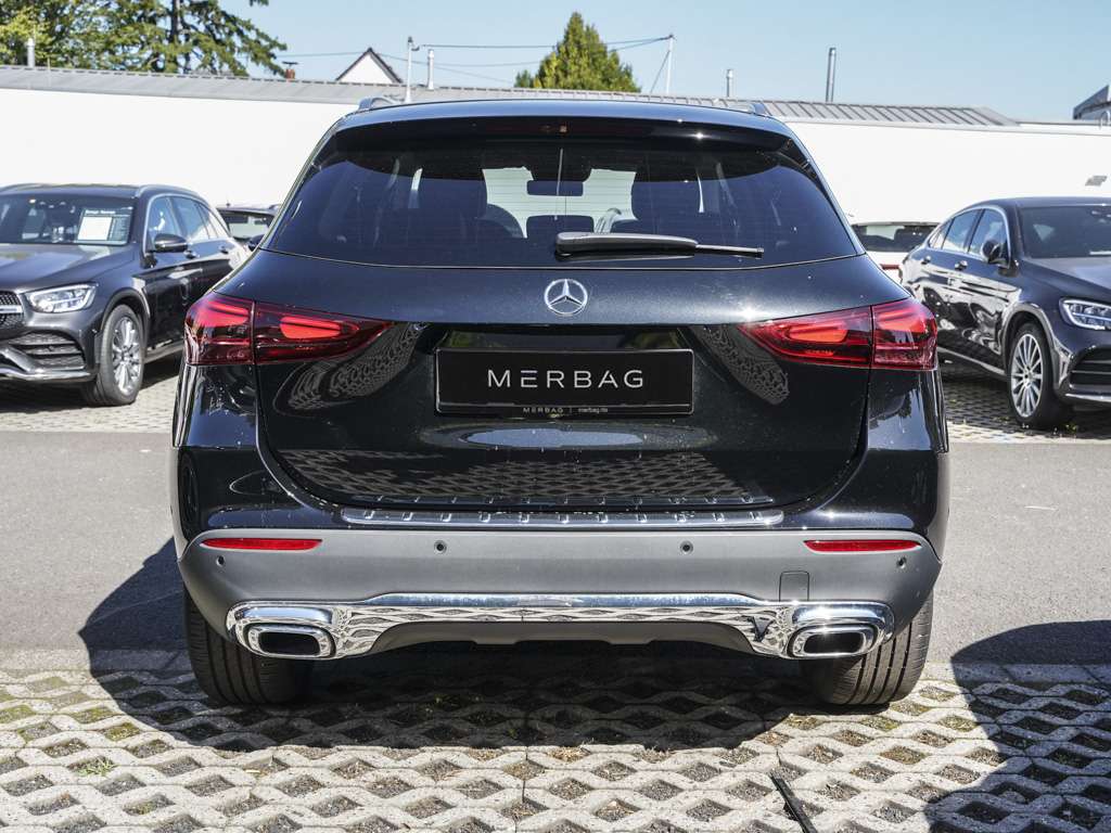 Mercedes-Benz GLA 180