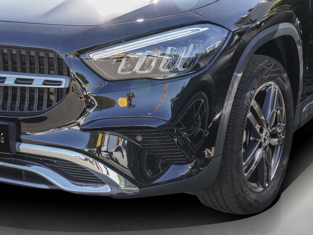 Mercedes-Benz GLA 180