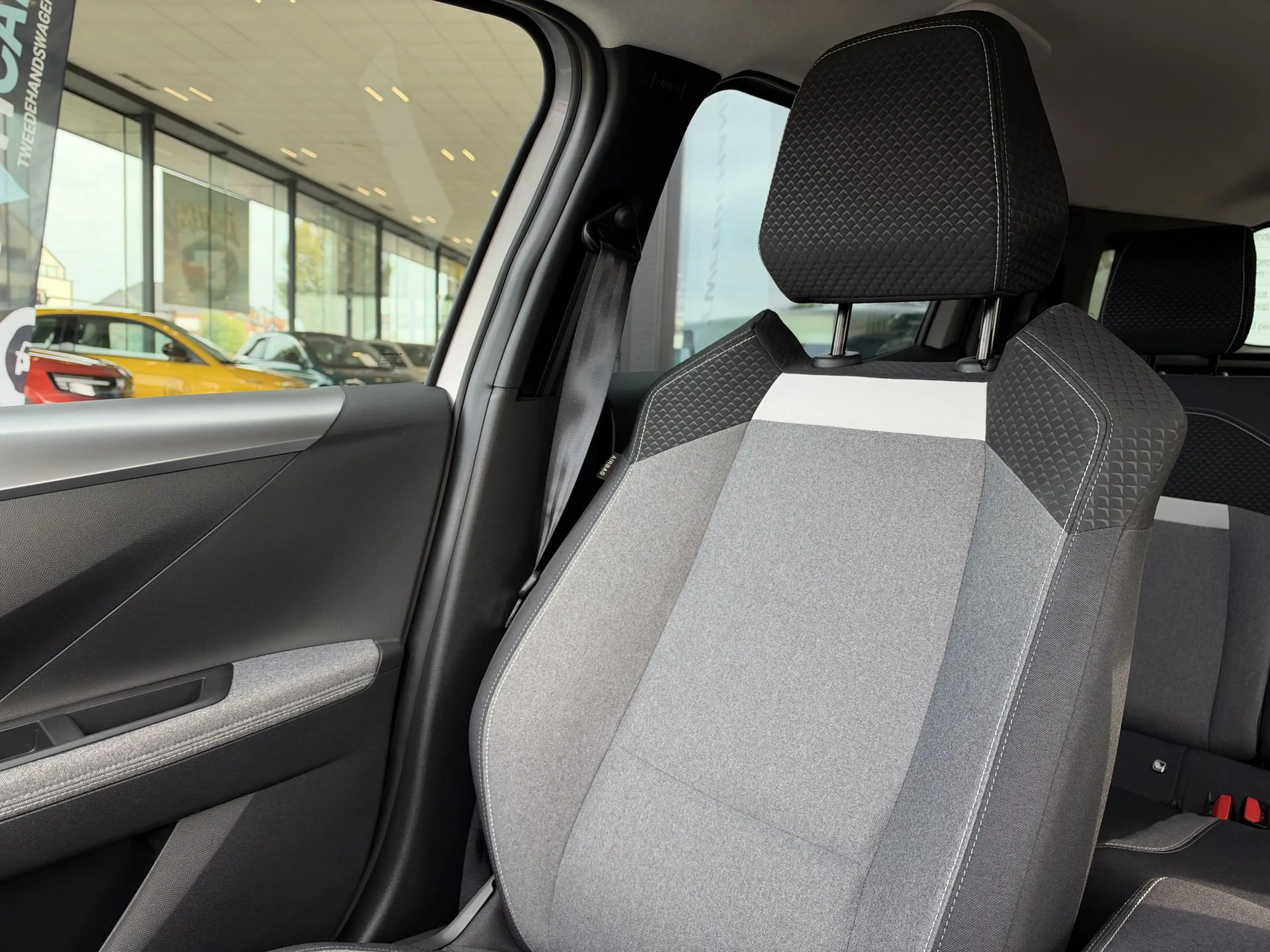 Opel Frontera GS 1.2T Hybrid 145pk *Navi*CarPlay*Camera* — photo 7