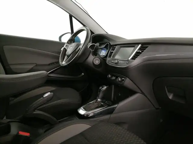 Opel Crossland X view 7