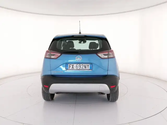 Opel Crossland X view 4