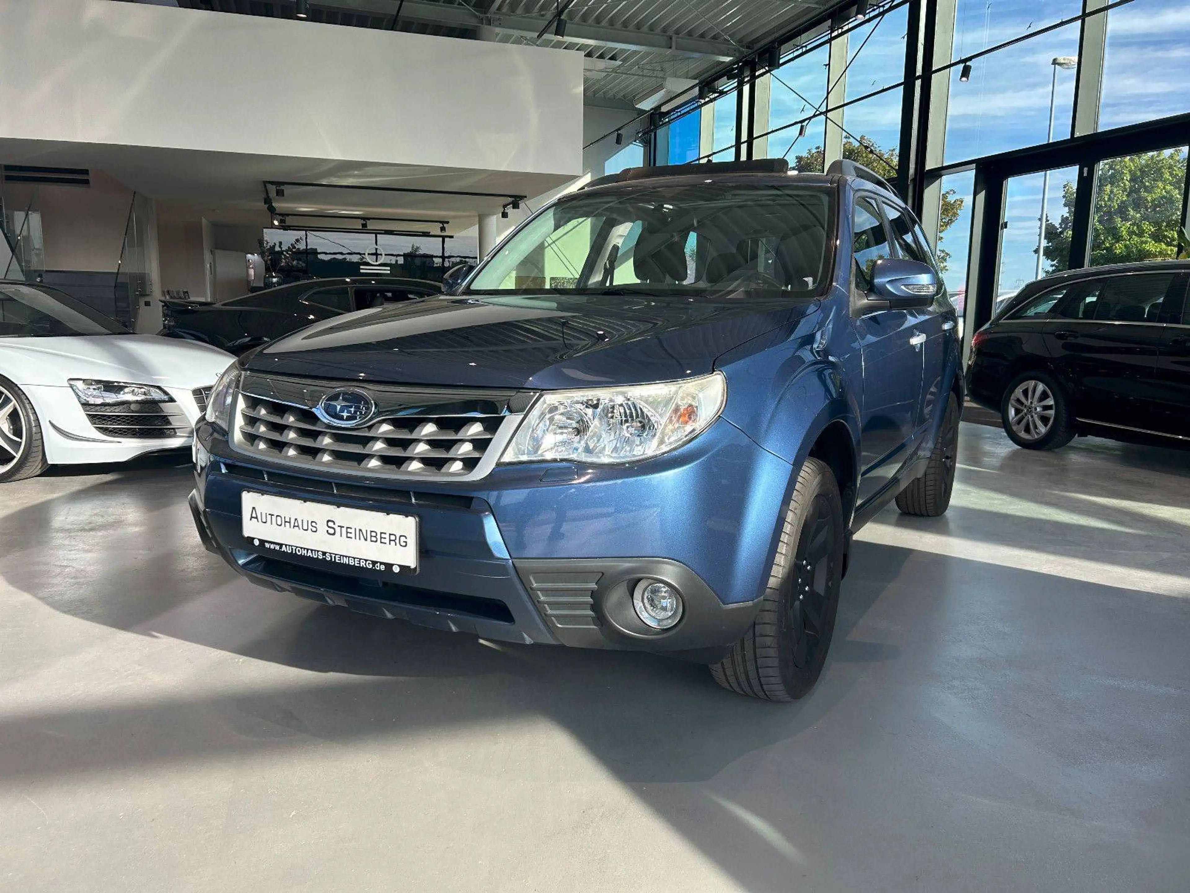 Subaru Forester Comfort AUTOMATIK+SHZ+PANO+AHK — photo 5