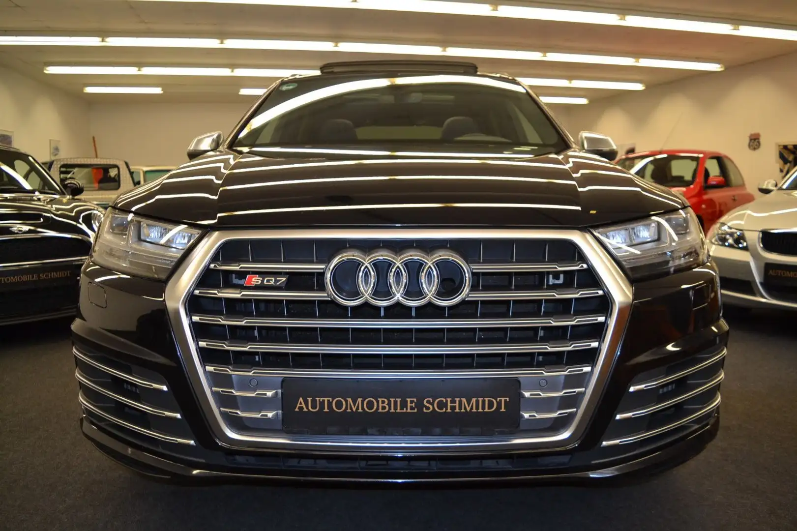 Audi SQ7 4.0 TDI QUATTRO (Pano/AHK-schwenkbar) Schwarz - 1