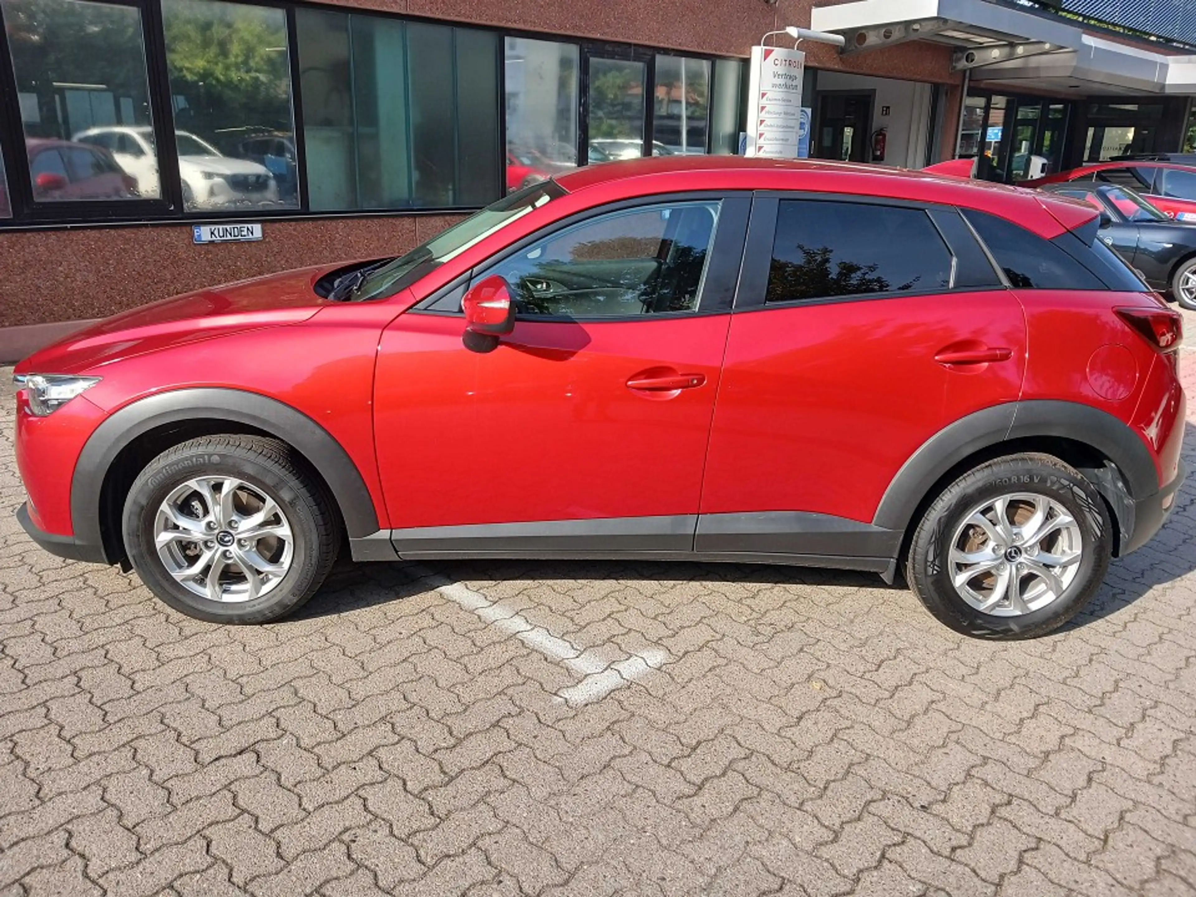 Mazda CX-3 SKYACTIV-G 120 FWD 88 kW (120 PS) Center-Line — photo 2