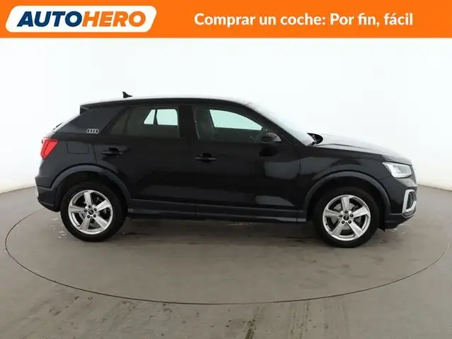 Audi Q2 view 7