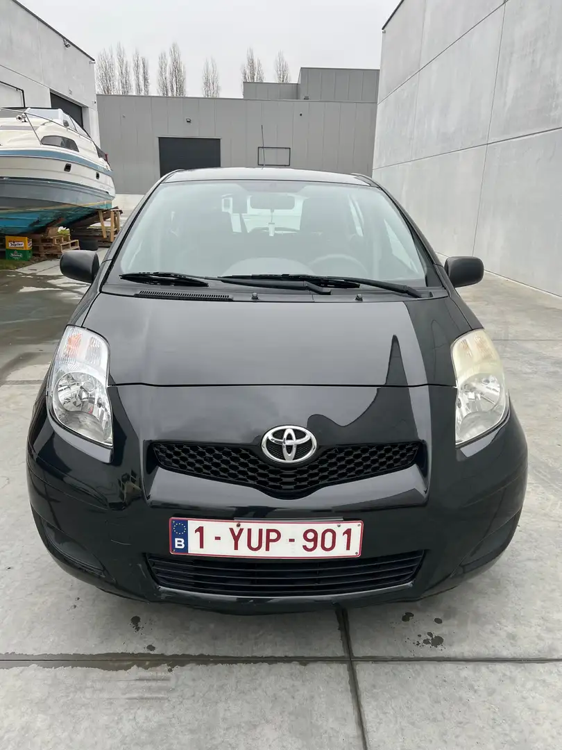 Toyota Yaris Yaris 1.3 Zwart - 1