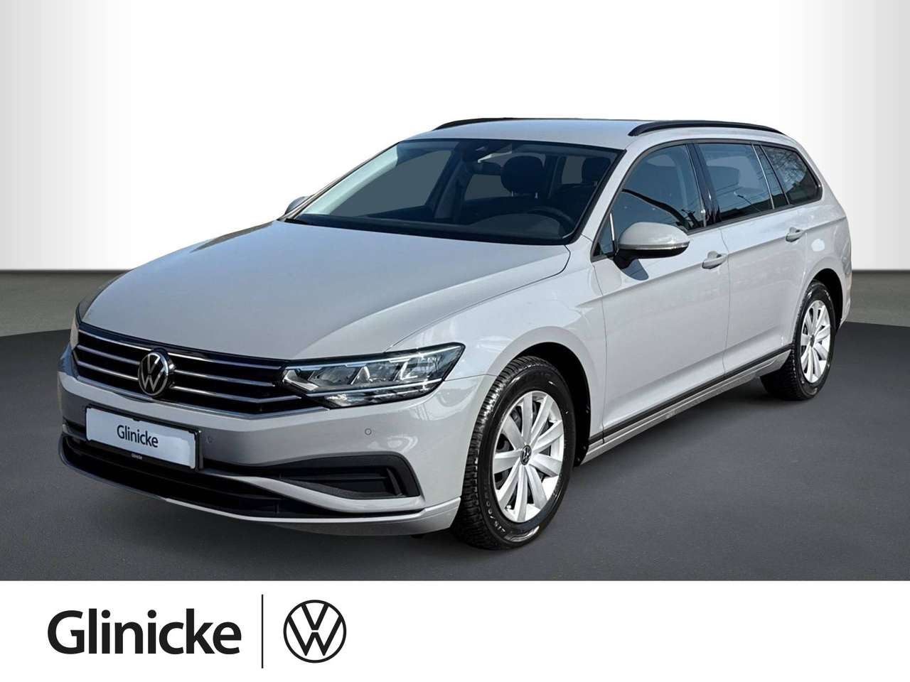 Volkswagen Passat Variant 2022 — Conceptline 1.5 TSI DSG, NAVI, RF