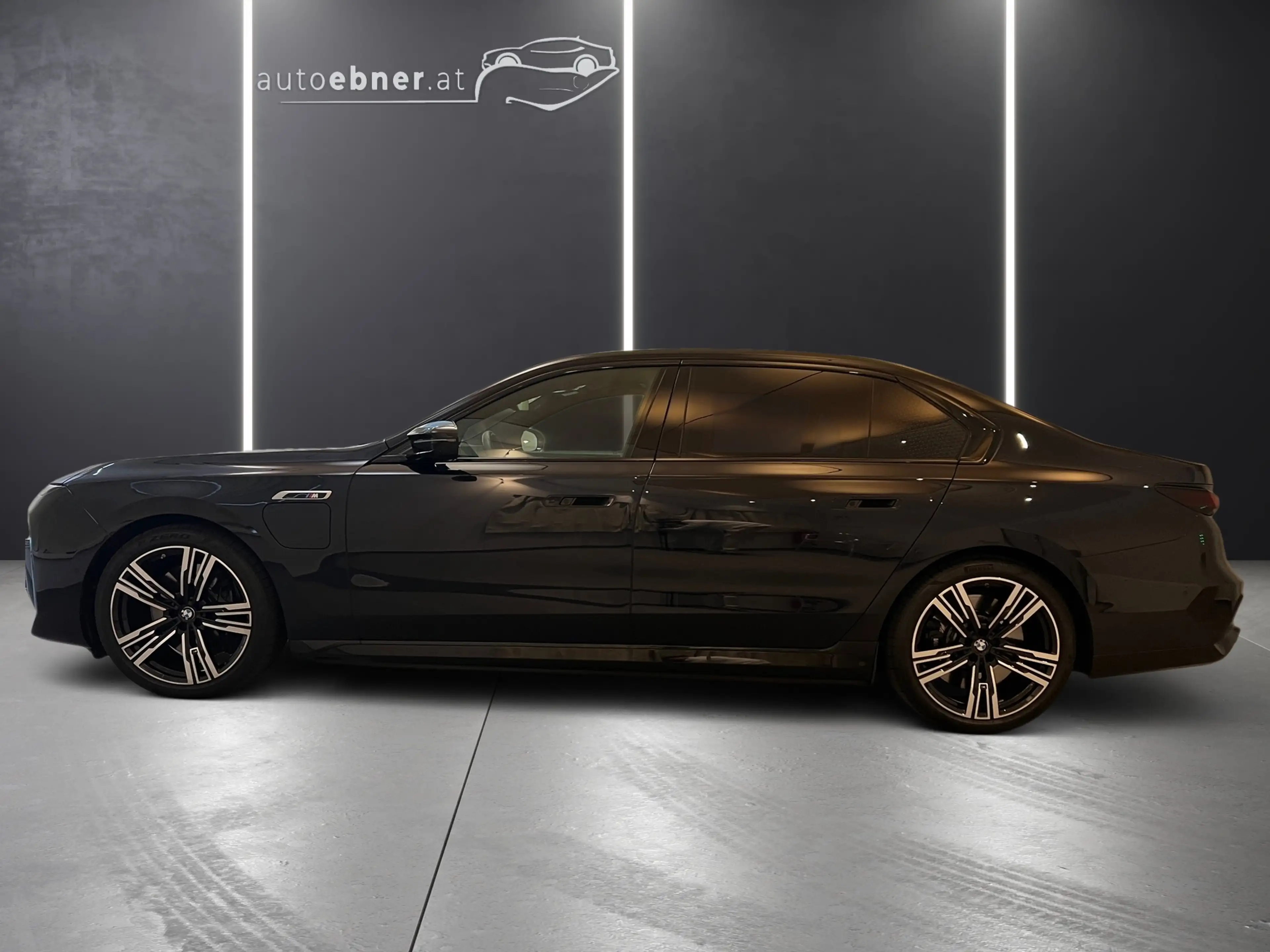 BMW 760 xDrive M-Sport KINO-MODUS+MASSAGE+MEGAVOLL — photo 6