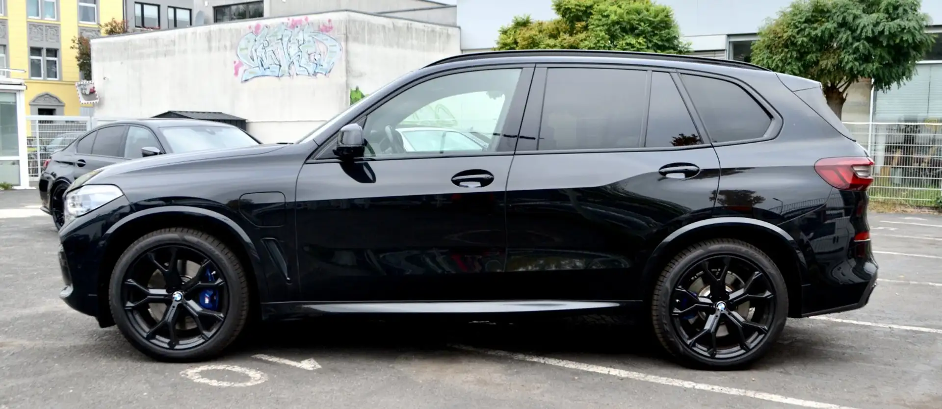 BMW X5 xDrive45e PLUG-IN HYBRID *M-SPORTPAKET*MASSAGE Schwarz - 2