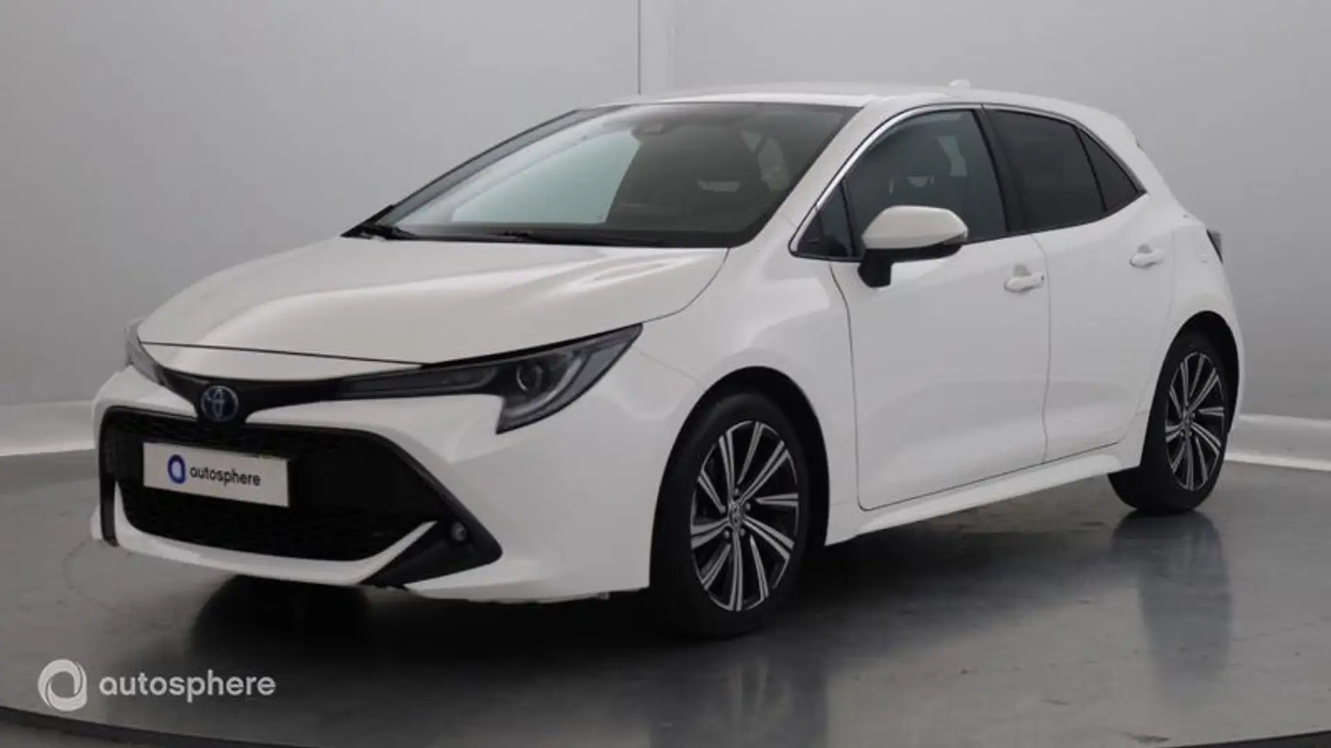 Toyota Corolla 122h Design MY22 - 1