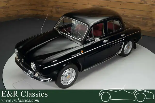 Renault Dauphine Sedan | 1965