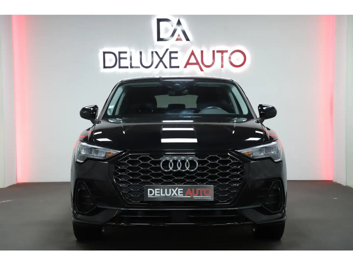 Audi Q3 2.0 35 TDI 150 S-Line S-tronic Zwart - 2