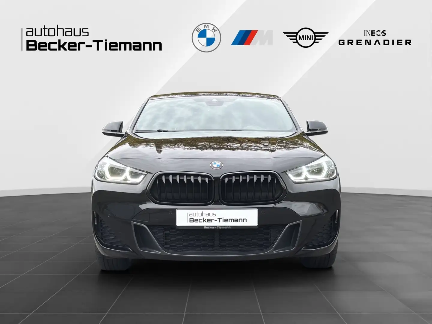 BMW X2 sDrive18d M Sport | AHK | DAB | LED | HiFi etc. Schwarz - 2
