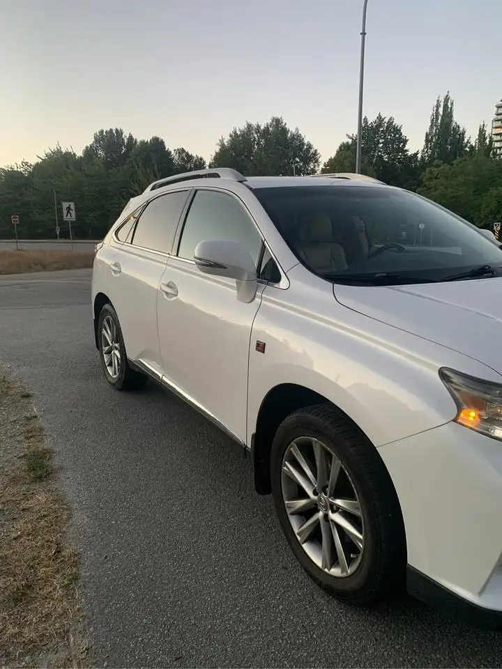 Lexus RX fotografie Lexus RX
