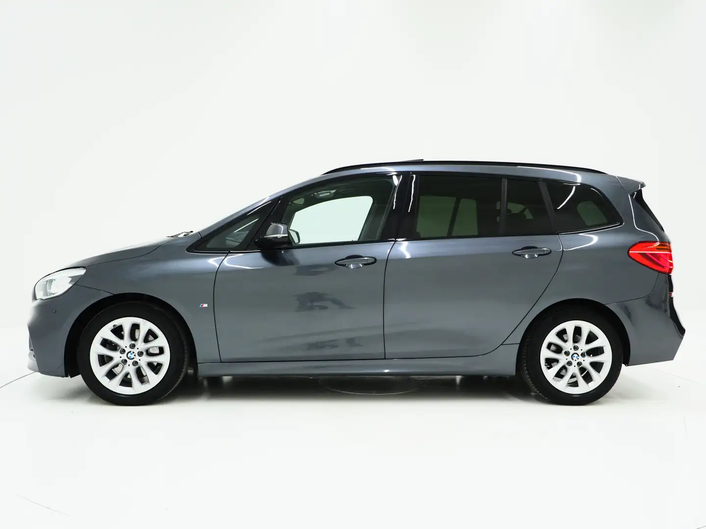 BMW 218 2-serie Gran Tourer 218i 7p. M-Sport High Executiv Grijs - 2