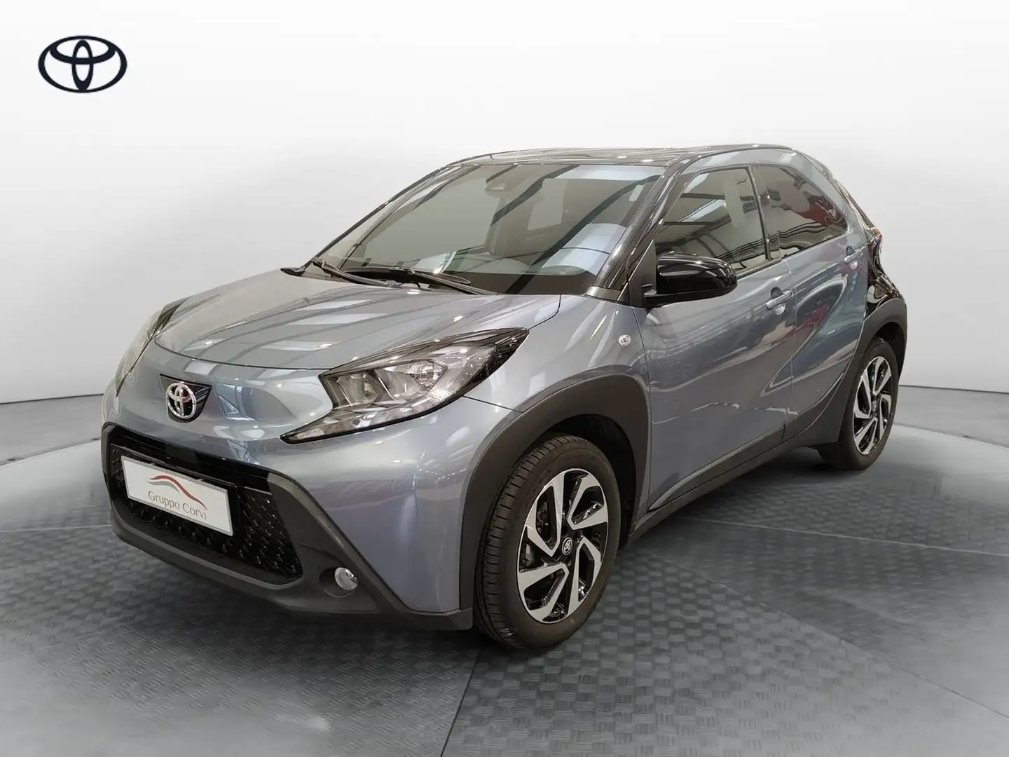 Toyota Aygo X Aygo X 1.0 VVT-i 72 CV 5 porte Trend Bleu - 1