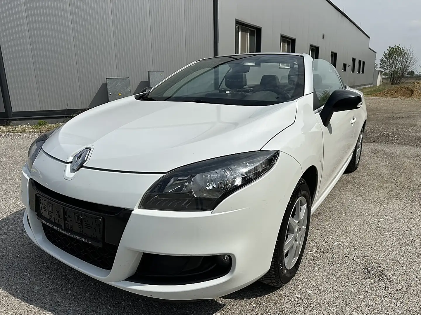 Renault Megane Mégane Coupe-Cabriolet dCi 110 DPF Weiß - 1