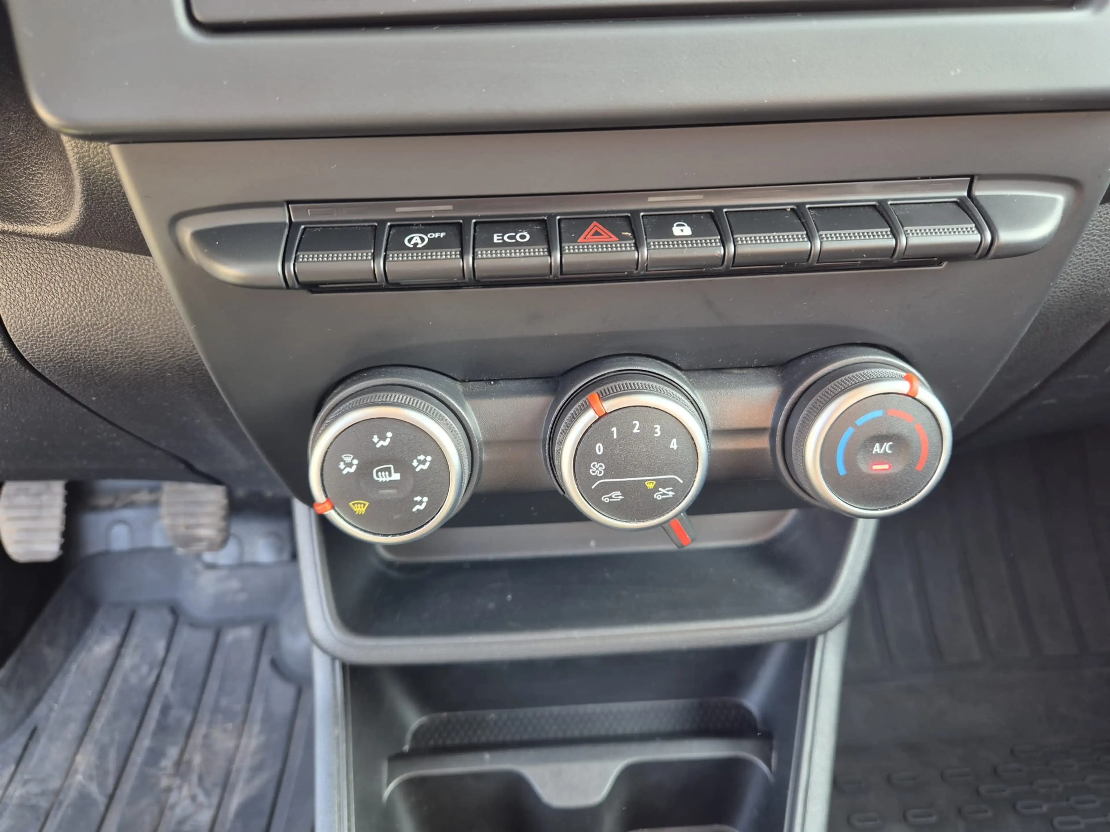 Renault Express Bestelwagen - 2 zitplaatsen - €9.500 excl. btw — photo 10