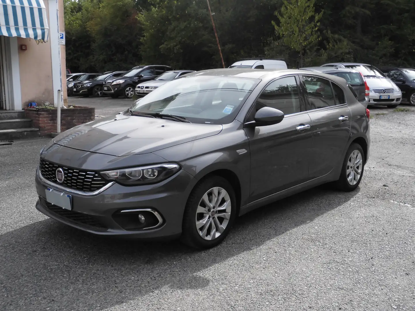 Fiat Tipo Tipo 5p 1.6 mjt Lounge s Grau - 2