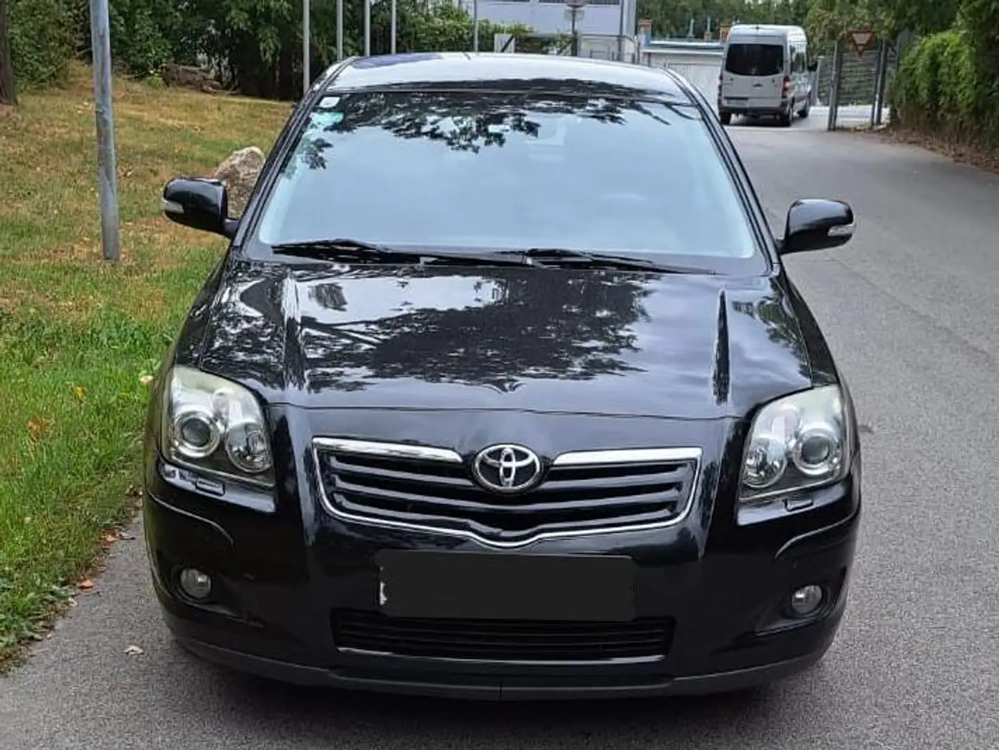 Toyota Avensis 2,0 D4-D Linea Sol DPF Schwarz - 1