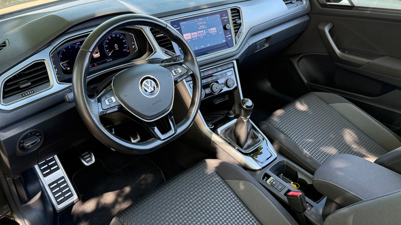 Volkswagen T-Roc Cabriolet Active *LED* *AHK* — photo 14