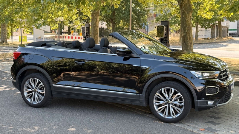 Volkswagen T-Roc Cabriolet Active *LED* *AHK* — photo 5