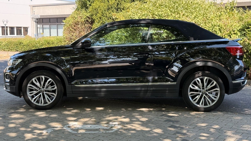 Volkswagen T-Roc Cabriolet Active *LED* *AHK* — photo 6